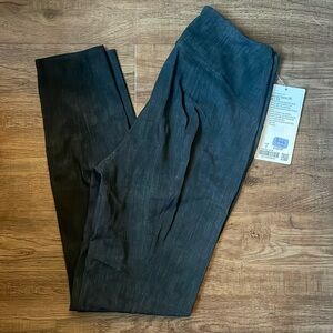 NWT Lululemon Here to There HR trouser style pant 7/8 size 6